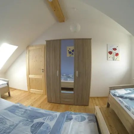 Apartment Brossmann's Hof Lawitz